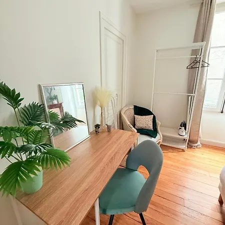 Apartment Cosy Amber - T3 - Place Verdun & Parking Pau